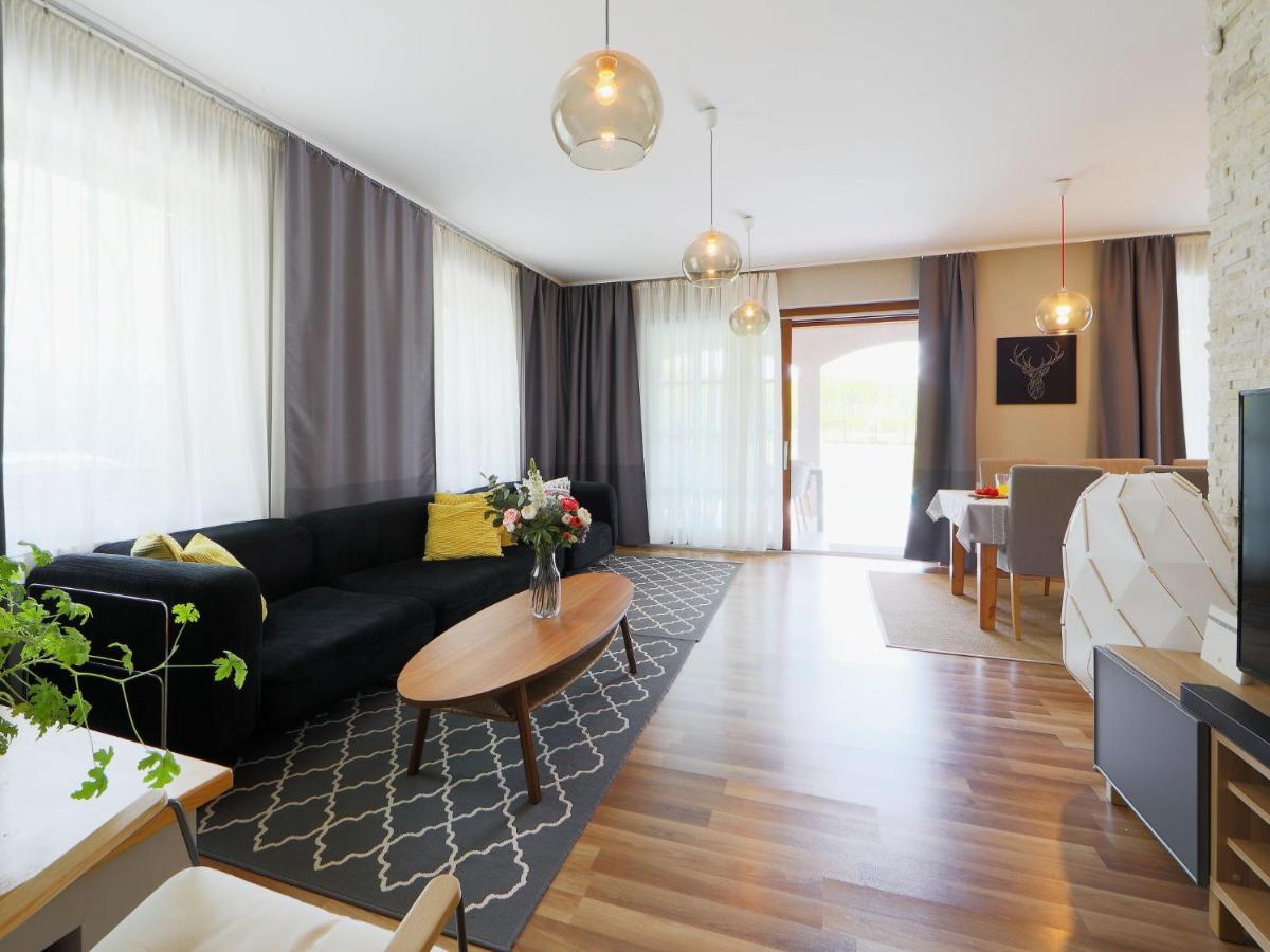 Balatonszárszó Villa Aschbacher By Interhome מראה חיצוני תמונה